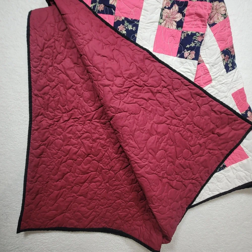 Handmade Patchwork Quilt Floral Checkerboard Full/Throw